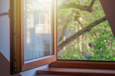 Wood Window Service in West Des Moines, IA